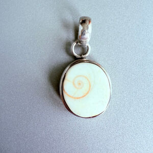 Gomati Shiva Eye Chakra Natural Shell Sterling Silver 925 Pendant Charm 1.2"